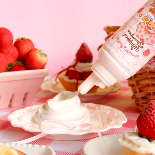 STRAWBERRY SHORTCAKE whipped shampoo