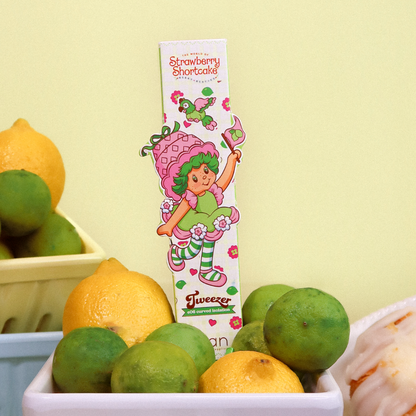STRAWBERRY SHORTCAKE e06 curved isolation tweezer
