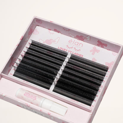 lovey YY lashes (+1 mini adhesive)